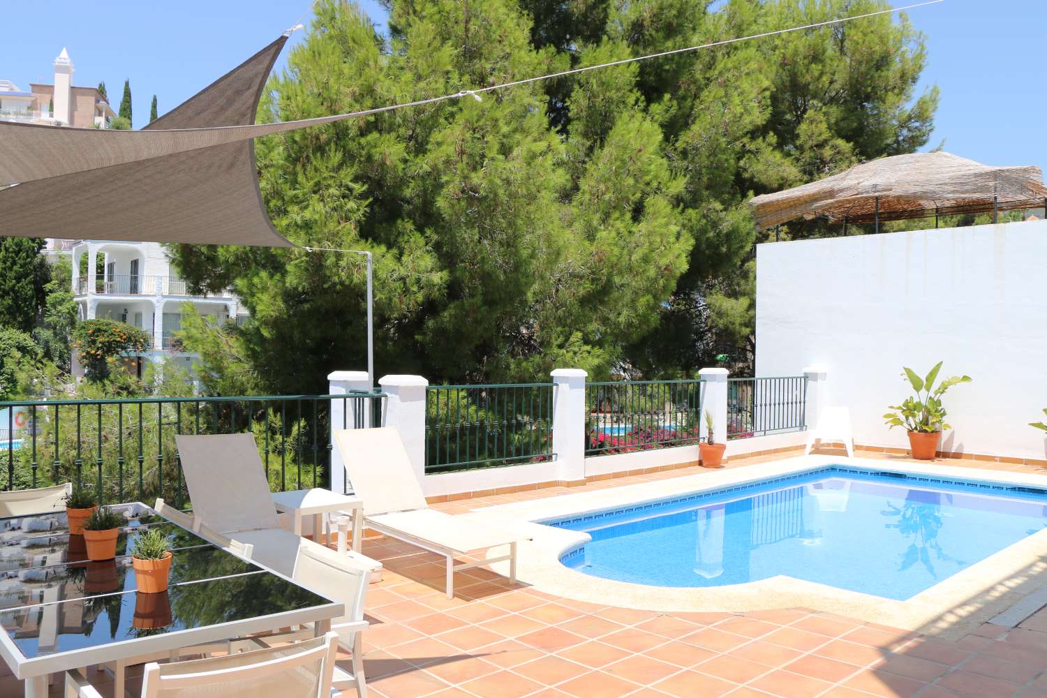 Maison de vacances avec 4 chambres et piscine privée à Burriana, Ne