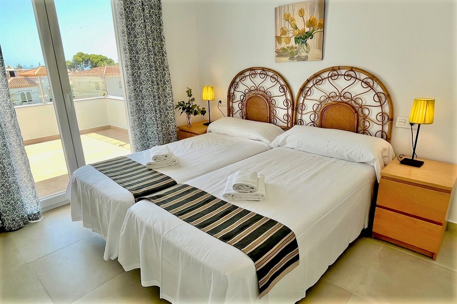 Newly built villa, perfectly located just 8 minutes walk from Burriana beach and the centre of Nerja