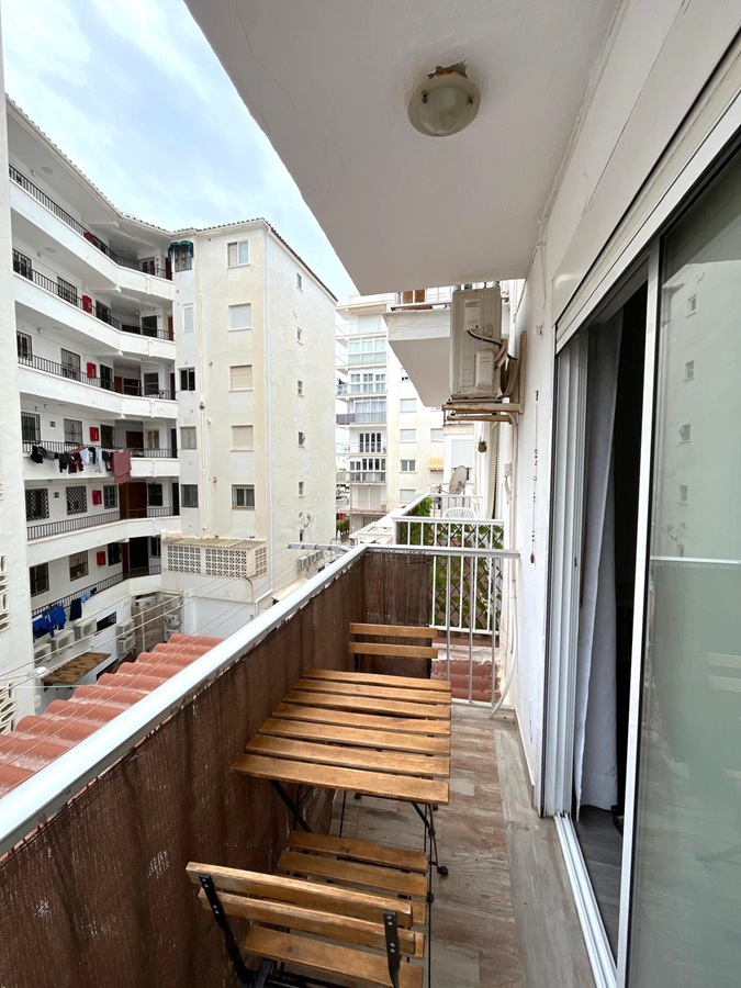 Location, location, location! Modern and bright apartment 1 minute from the Balcón de Europa