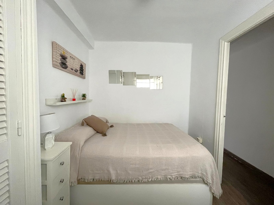 Location, location, location! Modern and bright apartment 1 minute from the Balcón de Europa