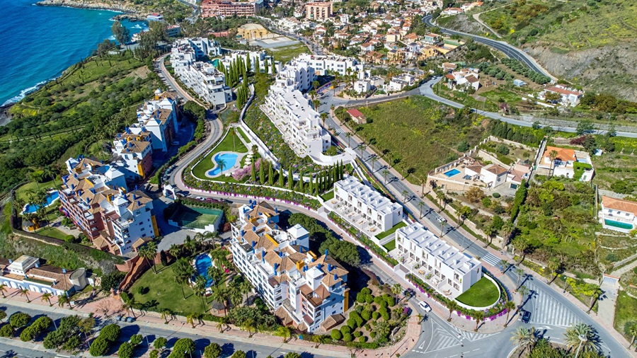 New development of 2 and 3 bedroom homes in Almuñécar