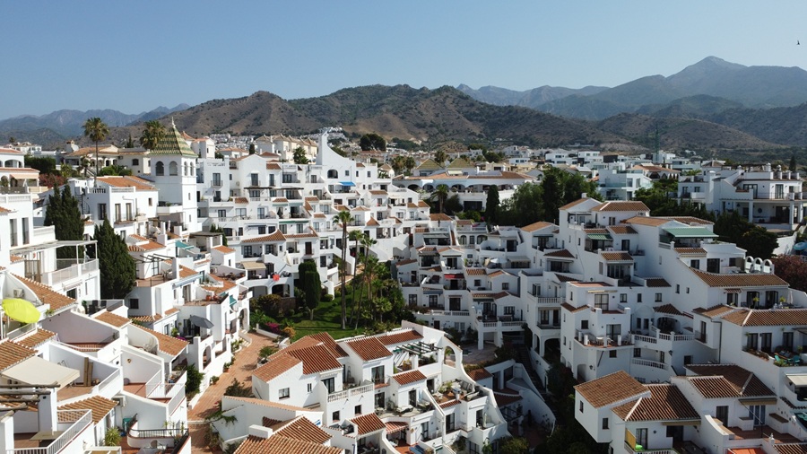 Eksklusiv eiendom med drømmeaktig utsikt over havet og fjellene i Capistrano Playa, Nerja