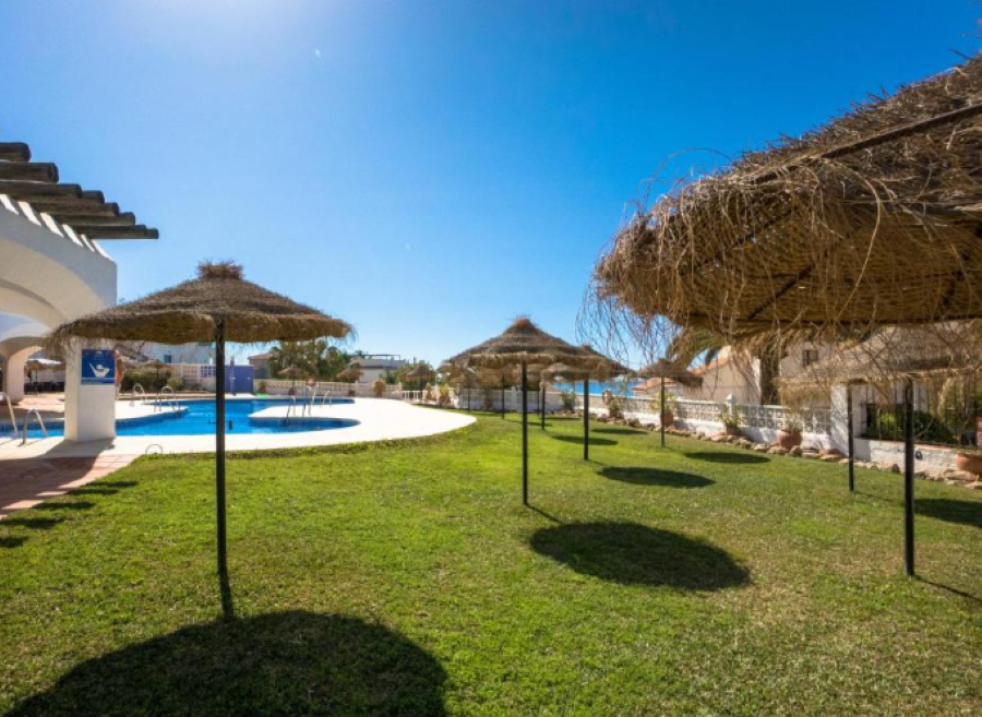 Eksklusiv eiendom med drømmeaktig utsikt over havet og fjellene i Capistrano Playa, Nerja
