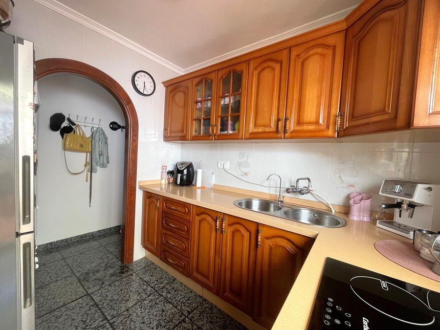 Incantevole appartamento con 3 camere da letto nel cuore di Nerja - tutto a portata di mano e senza bisogno di un'auto!