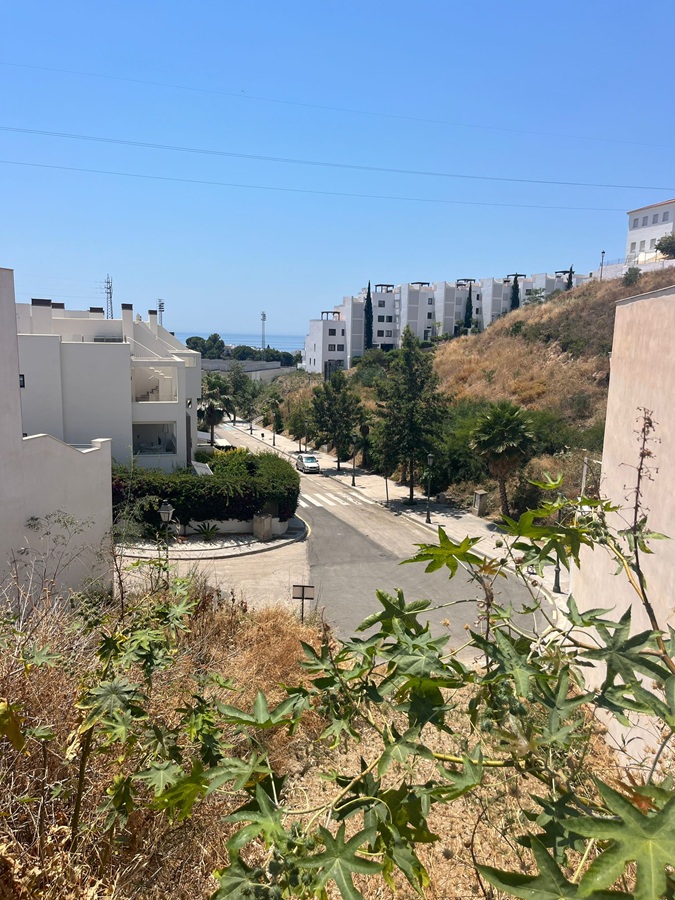 Ideell tomt på 158m2 for å bygge ditt drømmehus på Costa del Sol!