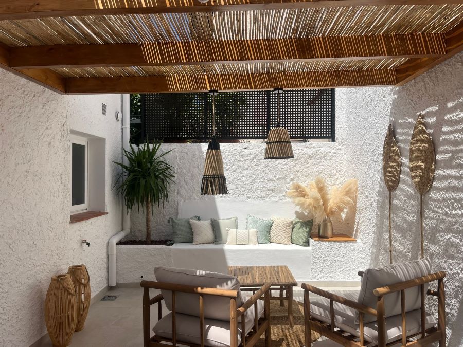 Gerenoveerd woning met prive plunge pool op een toplocatie in Nerja, op 500 meter van het strand van Burriana