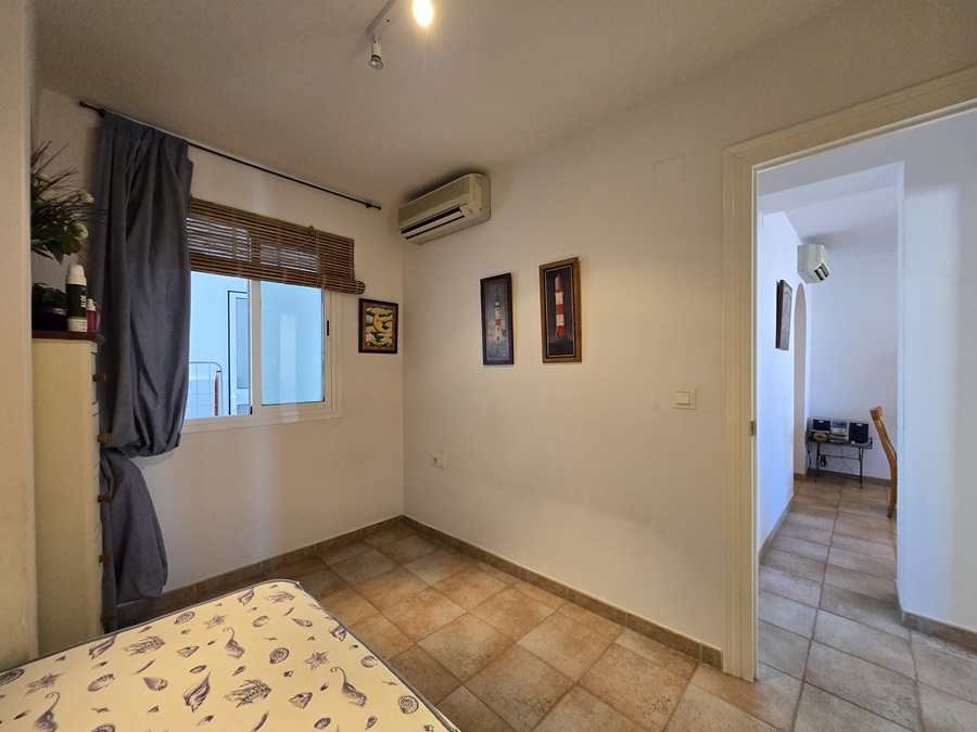 Smuk lejlighed med pool i Parador-området i Nerja