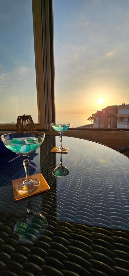 Charmant appartement aan het strand in Torrox Costa