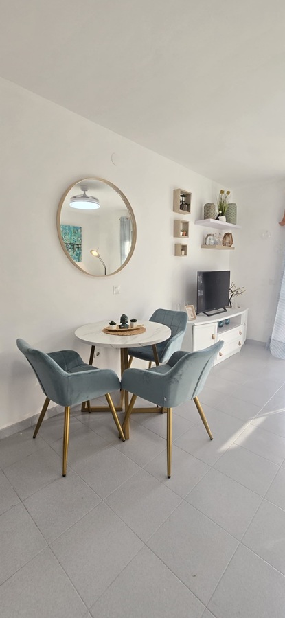 Charmant appartement te koop in Torrox Park – rustige omgeving op slechts 10 minuten van de zee.