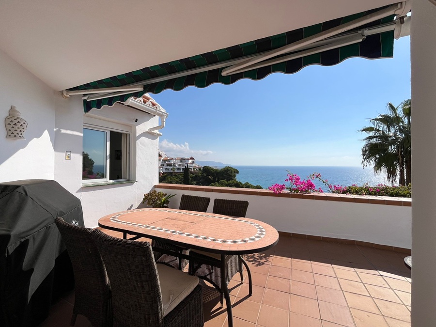 Lejlighed med smuk havudsigt i den populære urbanisering Ladera del Mar 1 – Nerja