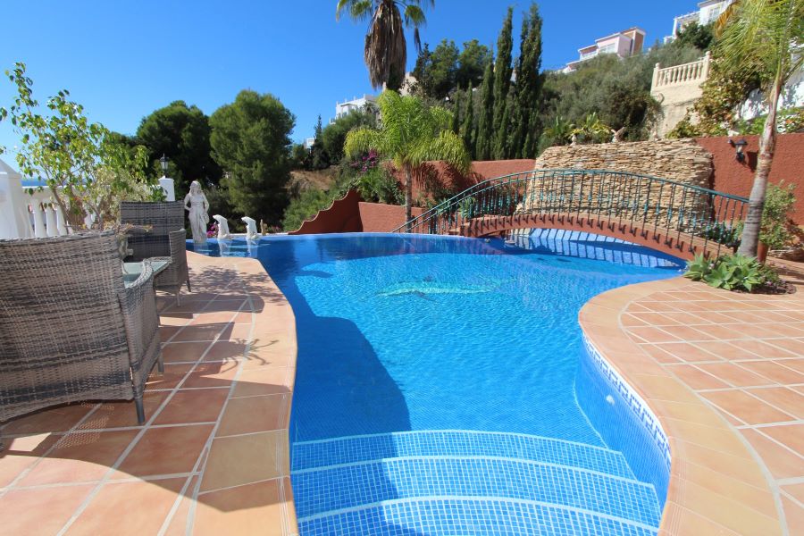 Villa med privat pool 500 meter fra Burriana-stranden