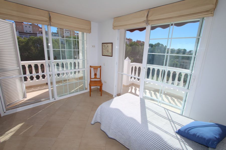 Villa med privat pool 500 meter fra Burriana-stranden