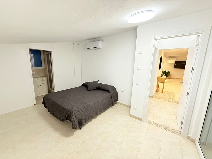 Villa med privat pool i Torrox Costa (El Peñoncillo) med havsutsikt.