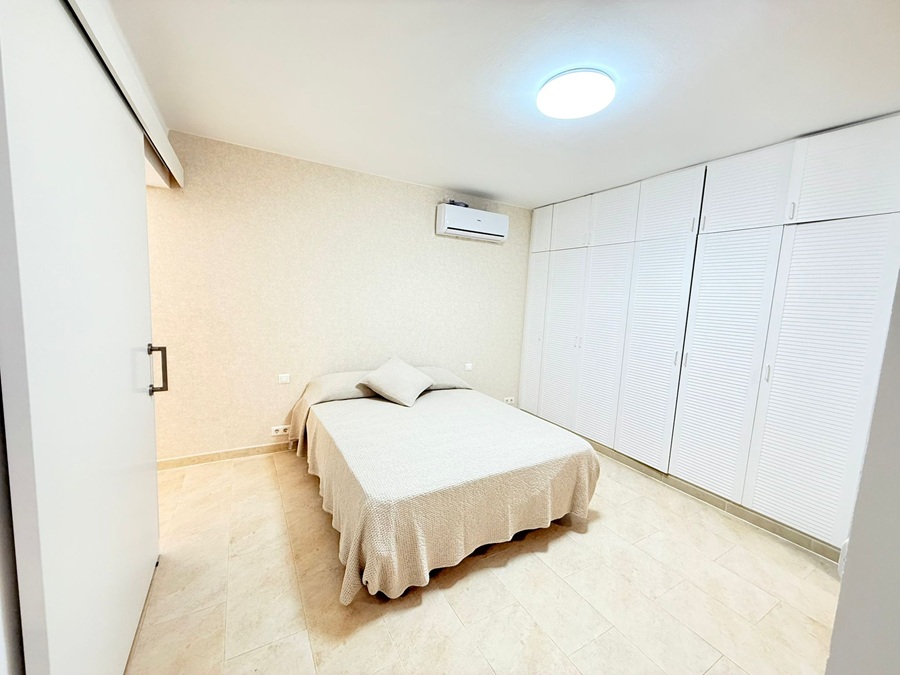 Villa med privat pool i Torrox Costa (El Peñoncillo) med havsutsikt.