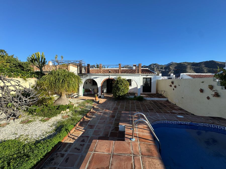 Casa indipendente con piscina privata – situata nella tranquilla campagna di Nerja
