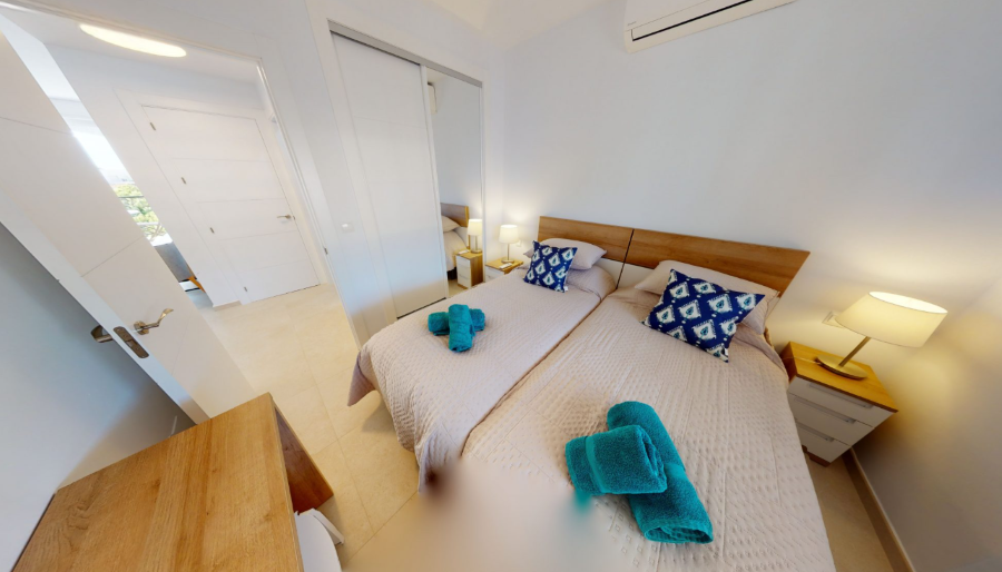 Apartamento moderno con vistas al mar en urbanización Verde Mar, Nerja