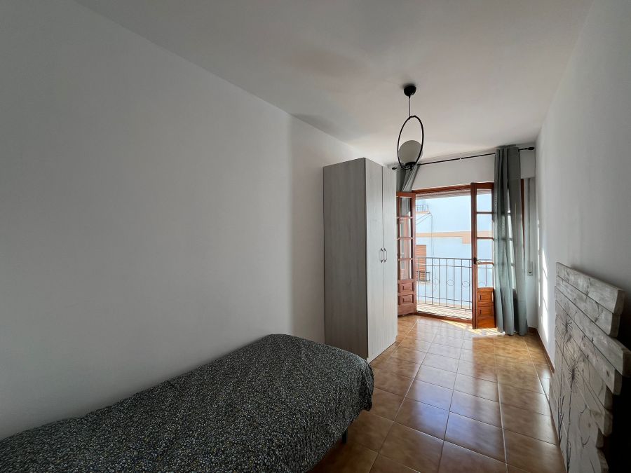 Leiligheten ligger i sentrum av Nerja, bare 5 minutters gange fra Balcón de Europa og strendene.