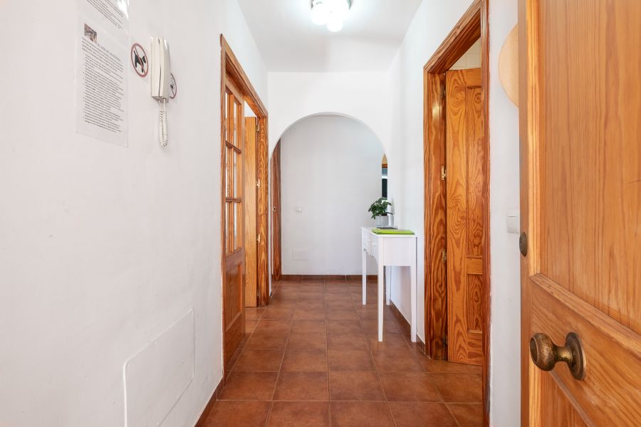 Apartment in the center of Frigiliana with communal pool.