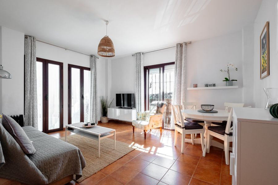 Apartment in the center of Frigiliana with communal pool.