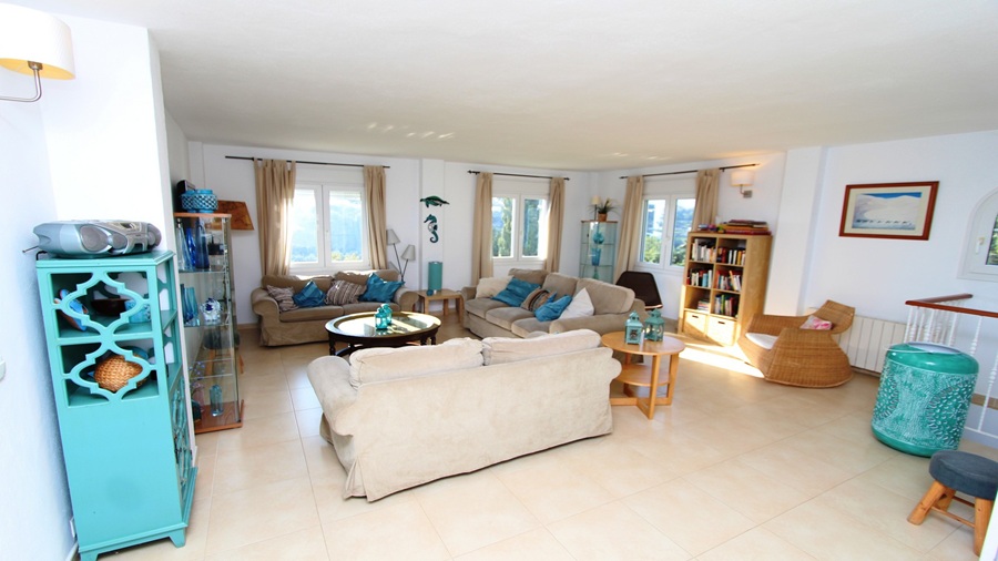 Charmante Villa mit Panoramablick mitten in der Natur, nur 10 Minuten von Nerja entfernt