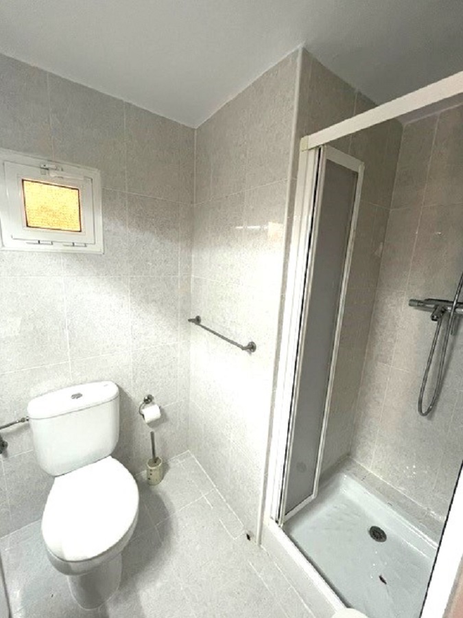 Gerenoveerde vakantiewoning in het gewilde Capistrano Village in Nerja met prachtig uitzicht over Capistrano village en de zee.