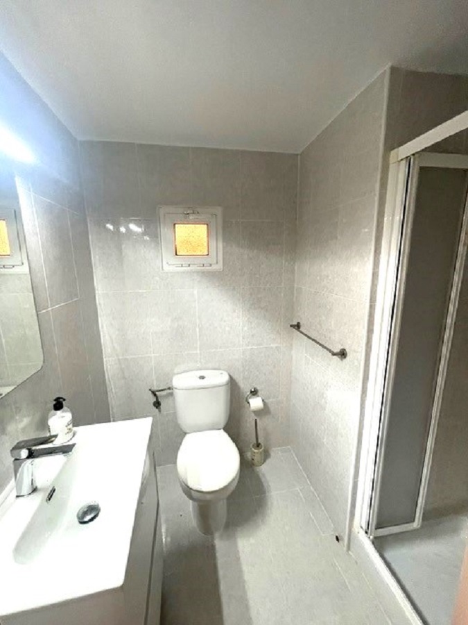 Gerenoveerde vakantiewoning in het gewilde Capistrano Village in Nerja met prachtig uitzicht over Capistrano village en de zee.