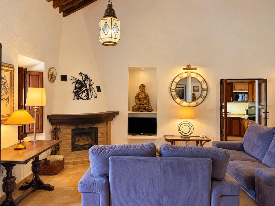 Country house with sea views near Frigiliana