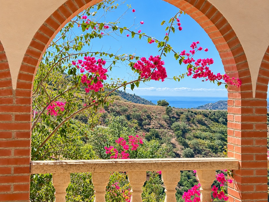 Country house with sea views near Frigiliana
