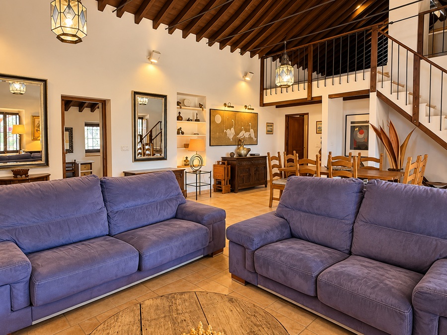 Country house with sea views near Frigiliana
