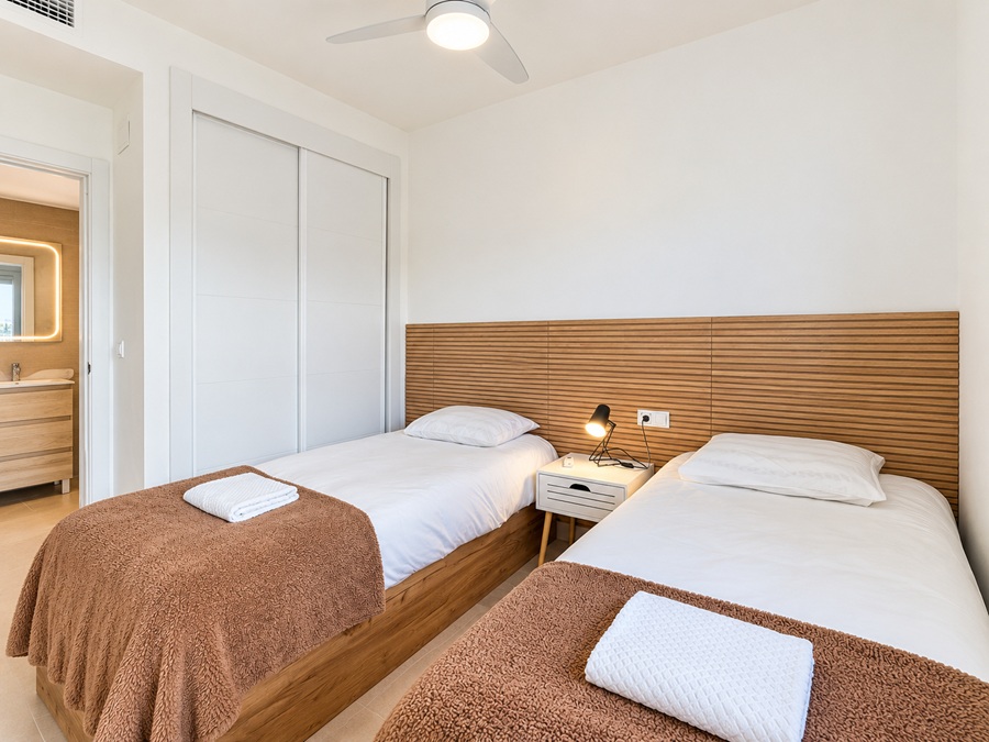 Exklusive Eckwohnung mit Panoramablick auf das Meer in Bayview II, Nerja